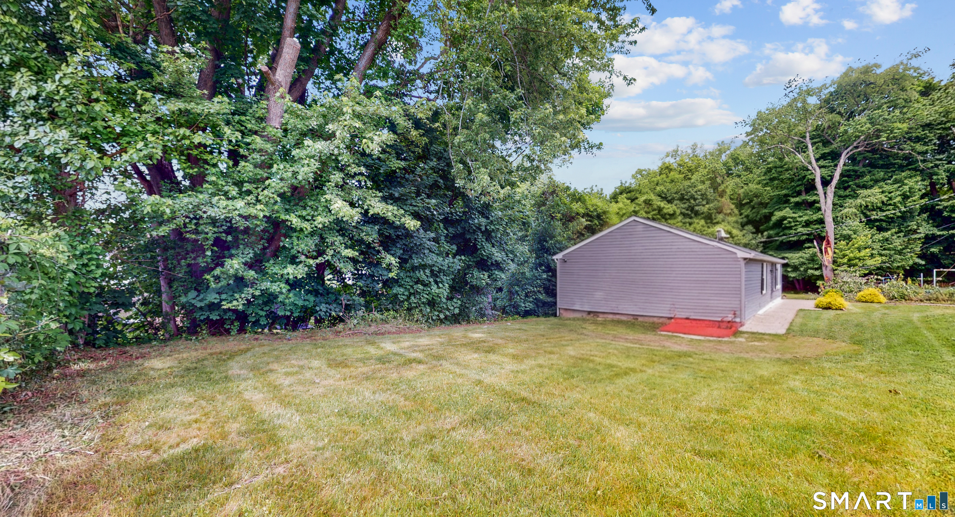 40 Union St Extension Enfield CT 06082