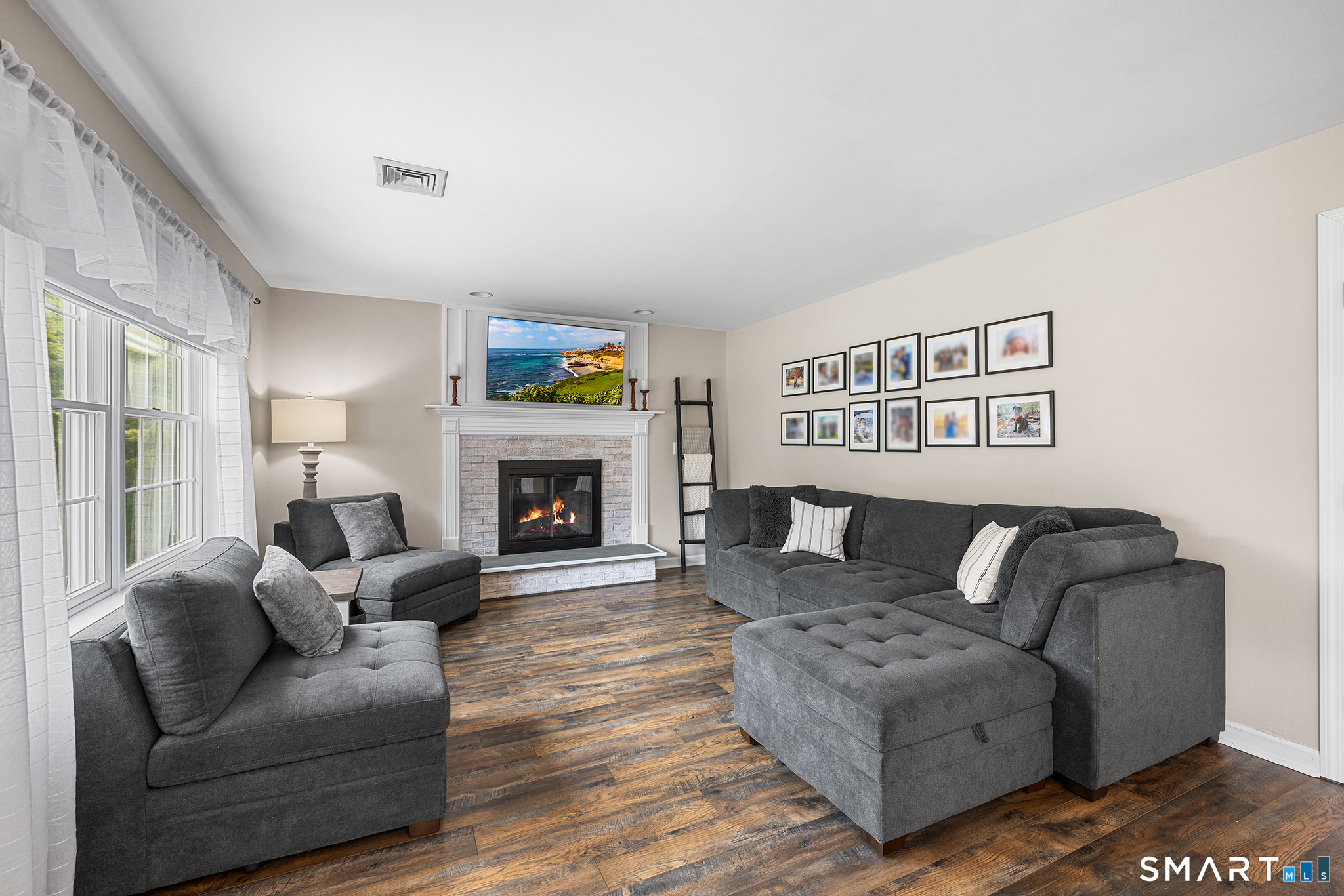 15 Hillside Lane Colchester CT 06415