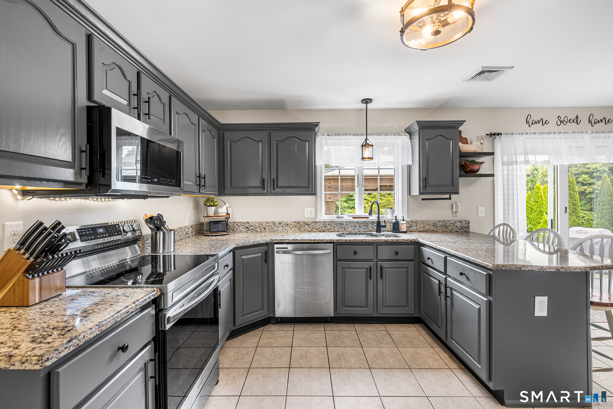 15 Hillside Lane Colchester CT 06415