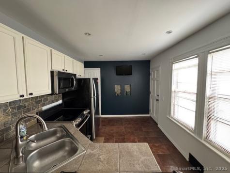 17 Sylvan Street Bridgeport CT 06606