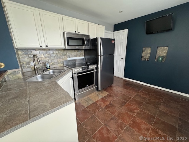 17 Sylvan Street Bridgeport CT 06606