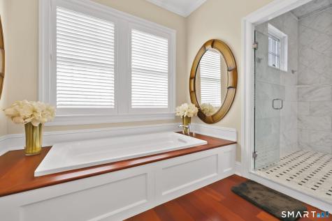 25 Sky View Drive Avon CT 06001