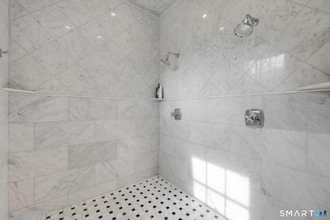 25 Sky View Drive Avon CT 06001