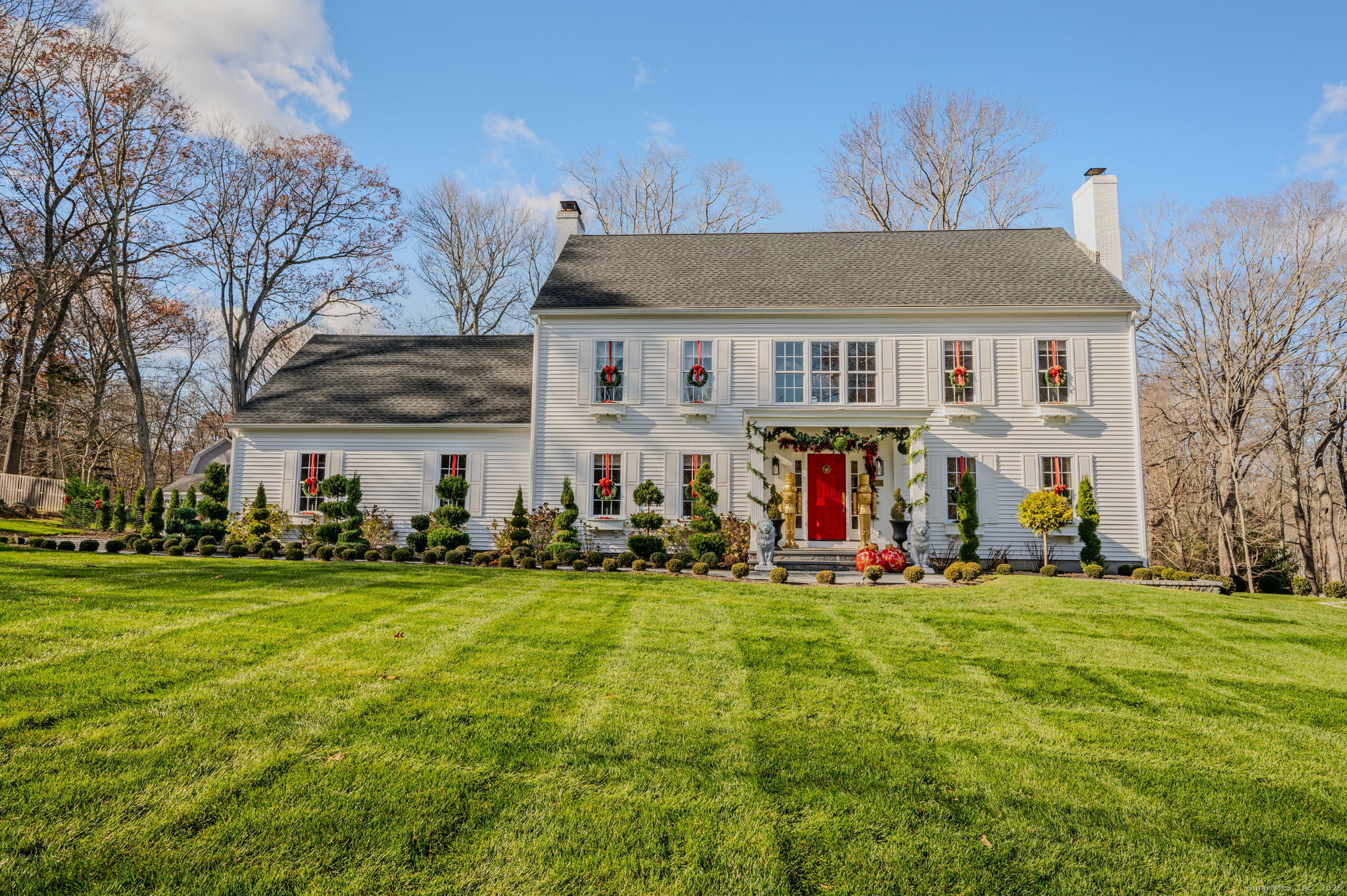 9 Essex Hills Drive Essex CT 06426