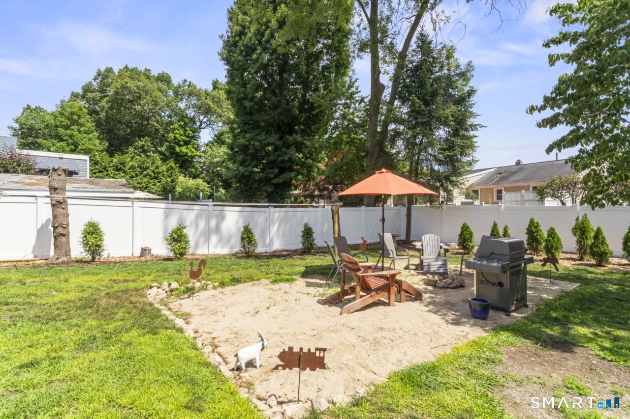 37 Cedar Crest Place Norwalk CT 06854