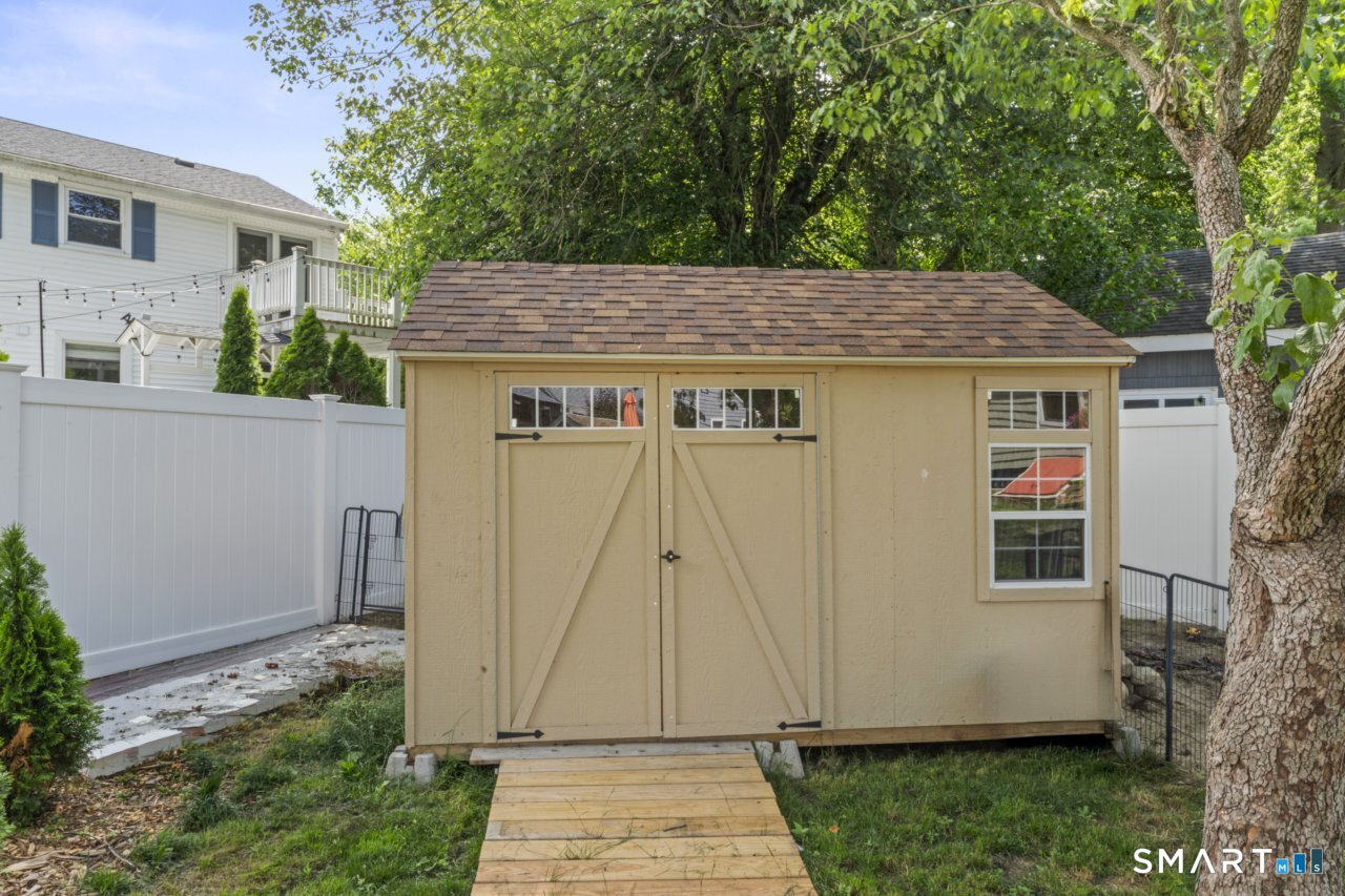 37 Cedar Crest Place Norwalk CT 06854
