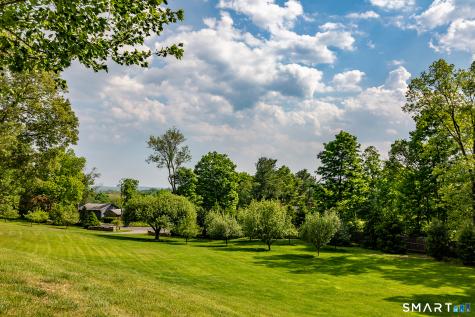 18 Ranney Hill Road Roxbury CT 06783