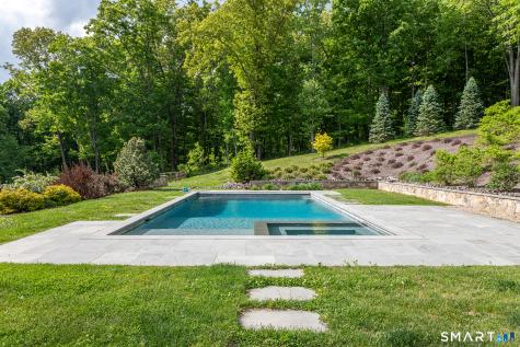 18 Ranney Hill Road Roxbury CT 06783
