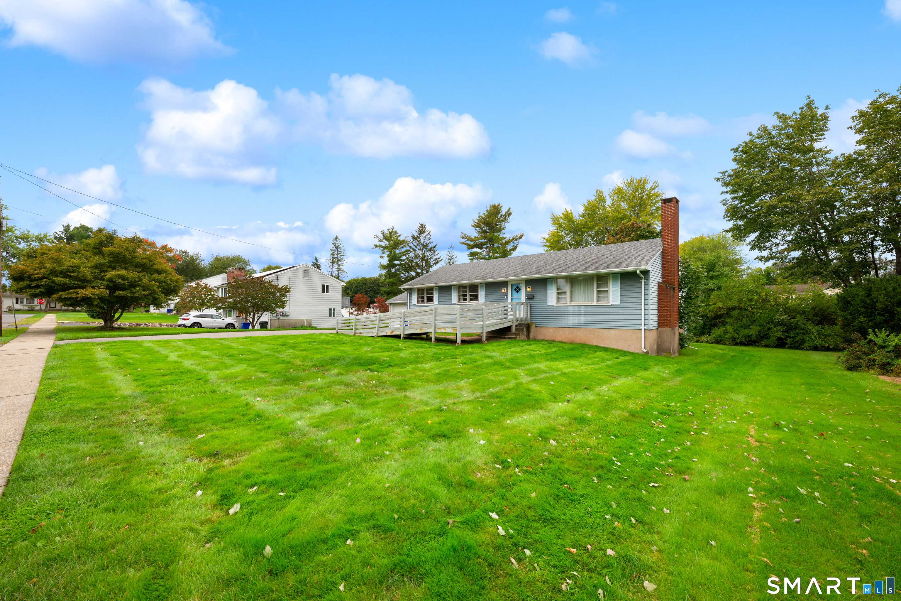 203 Fairlane Drive Wethersfield CT 06109