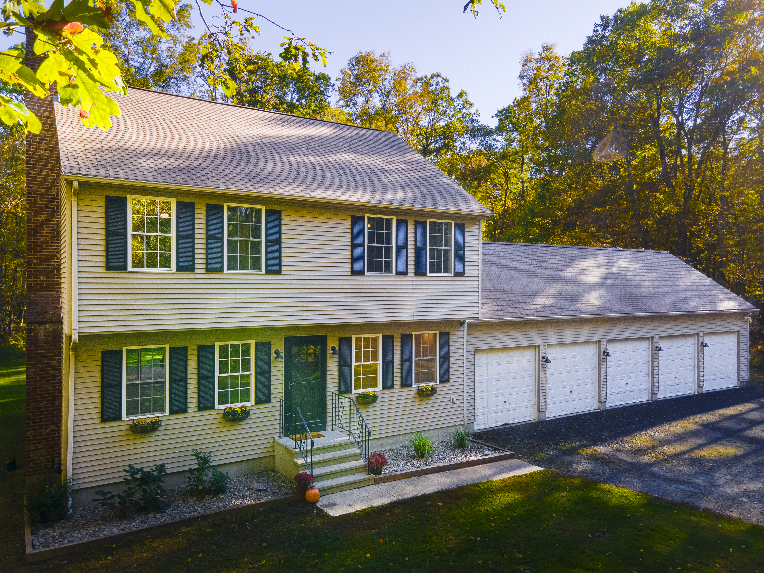 27 Windy Hill Road Hampton CT 06247