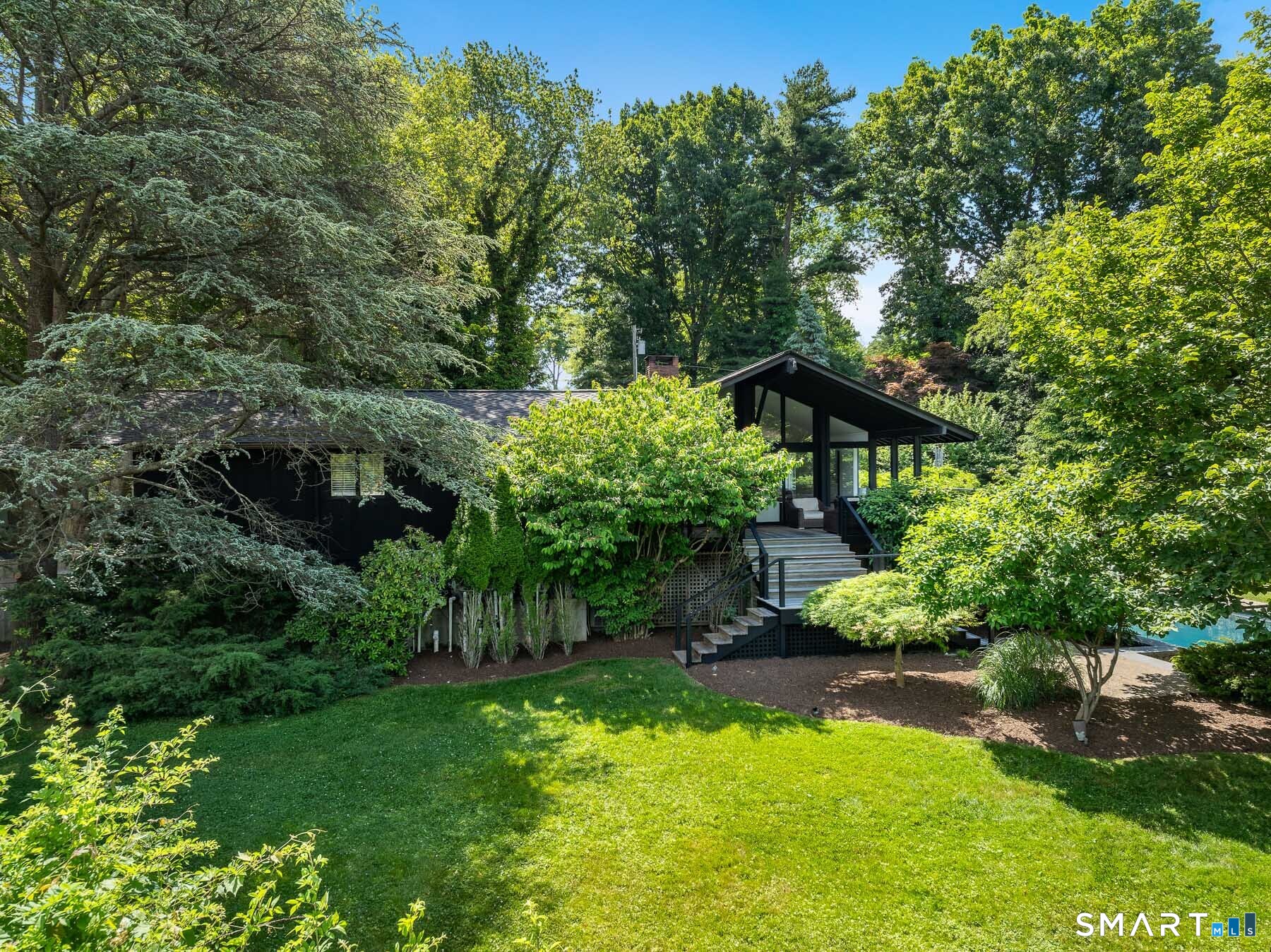 2 Point Road Norwalk CT 06854
