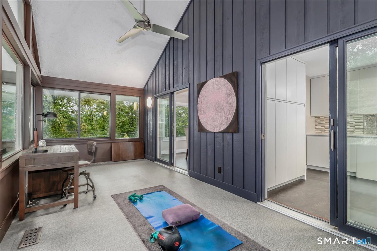 177 Mamanasco Road Ridgefield CT 06877