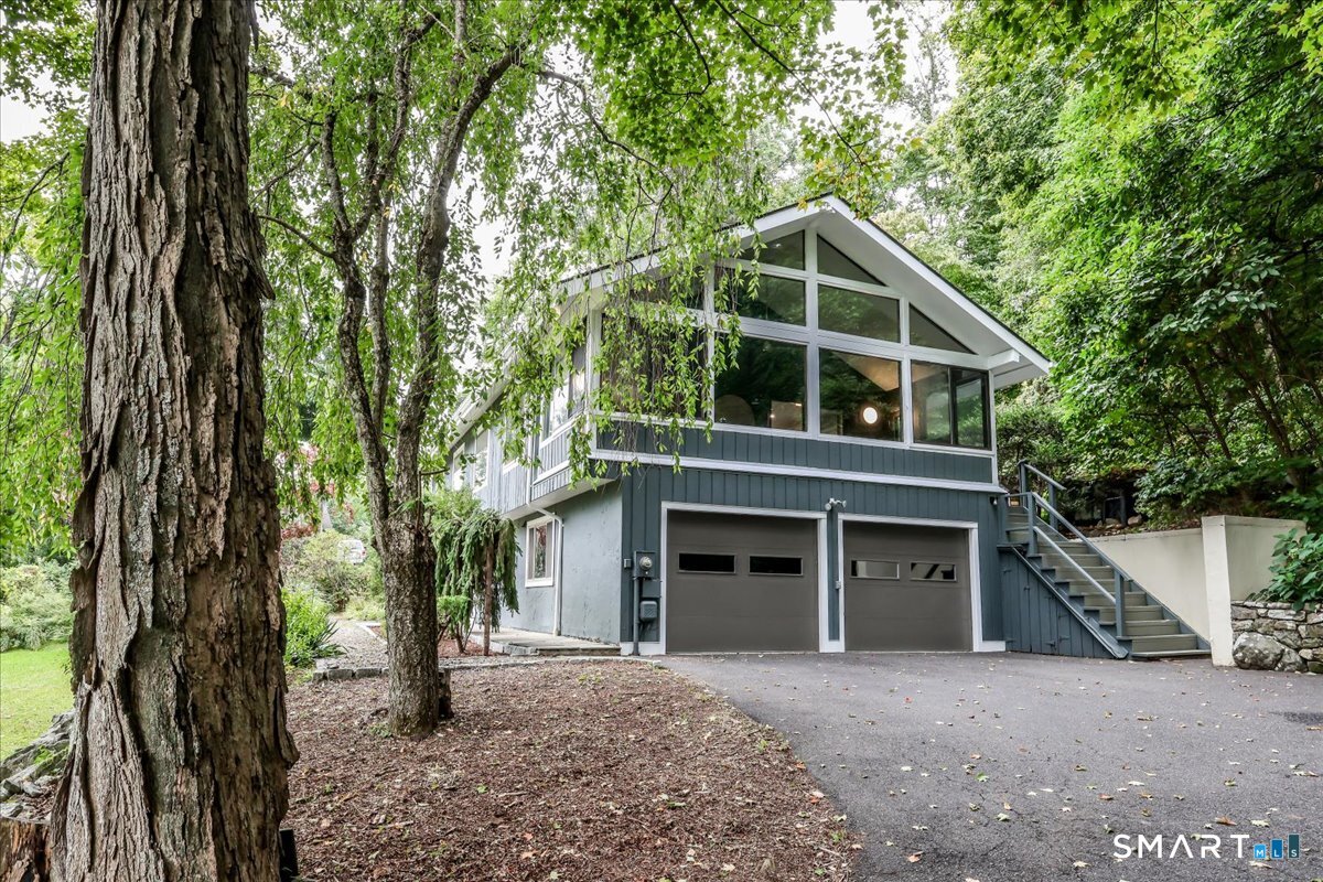 177 Mamanasco Road Ridgefield CT 06877
