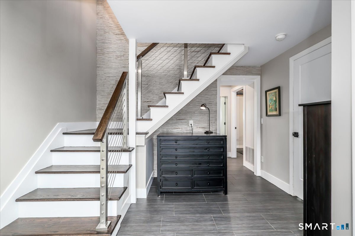 177 Mamanasco Road Ridgefield CT 06877