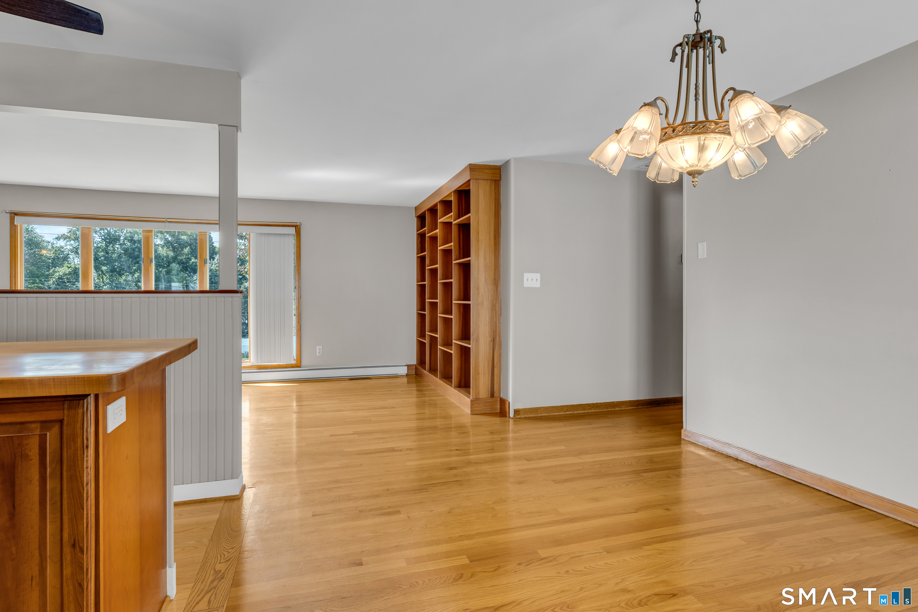 9 Robin Drive East Haven CT 06513