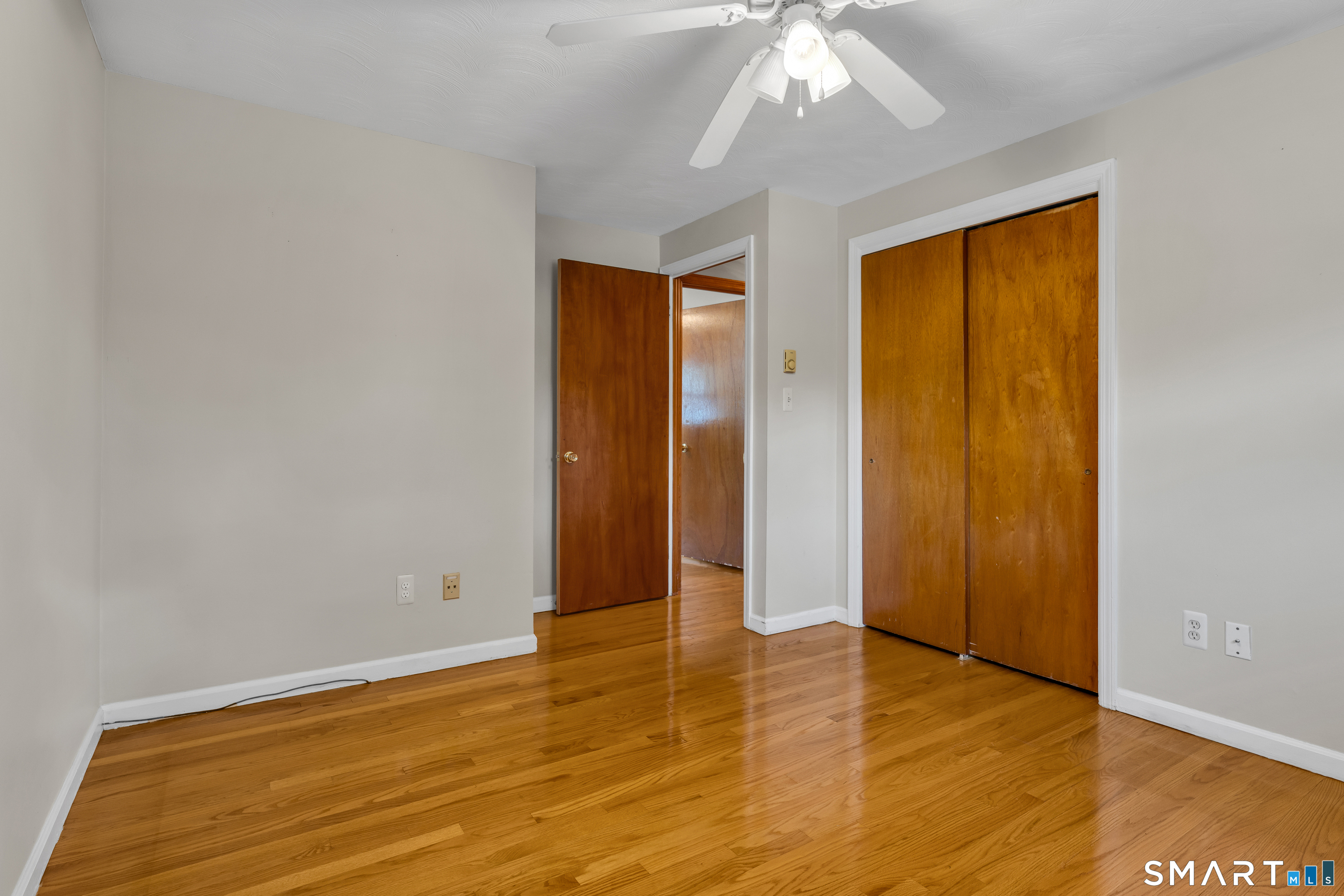 9 Robin Drive East Haven CT 06513