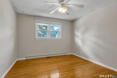 9 Robin Drive East Haven CT 06513