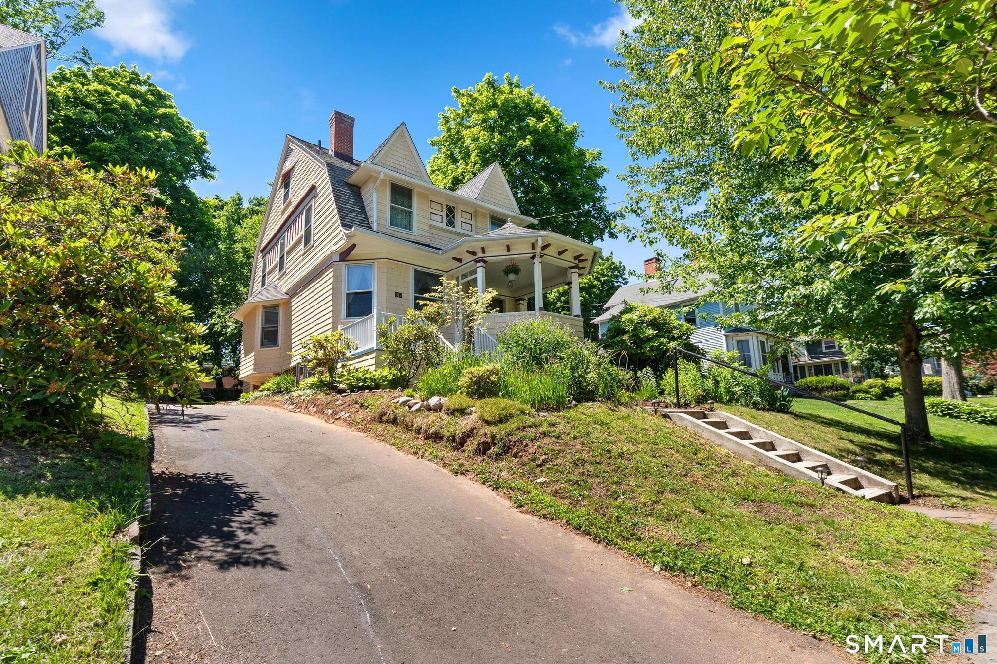 87 Kenyon Street Hartford CT 06105