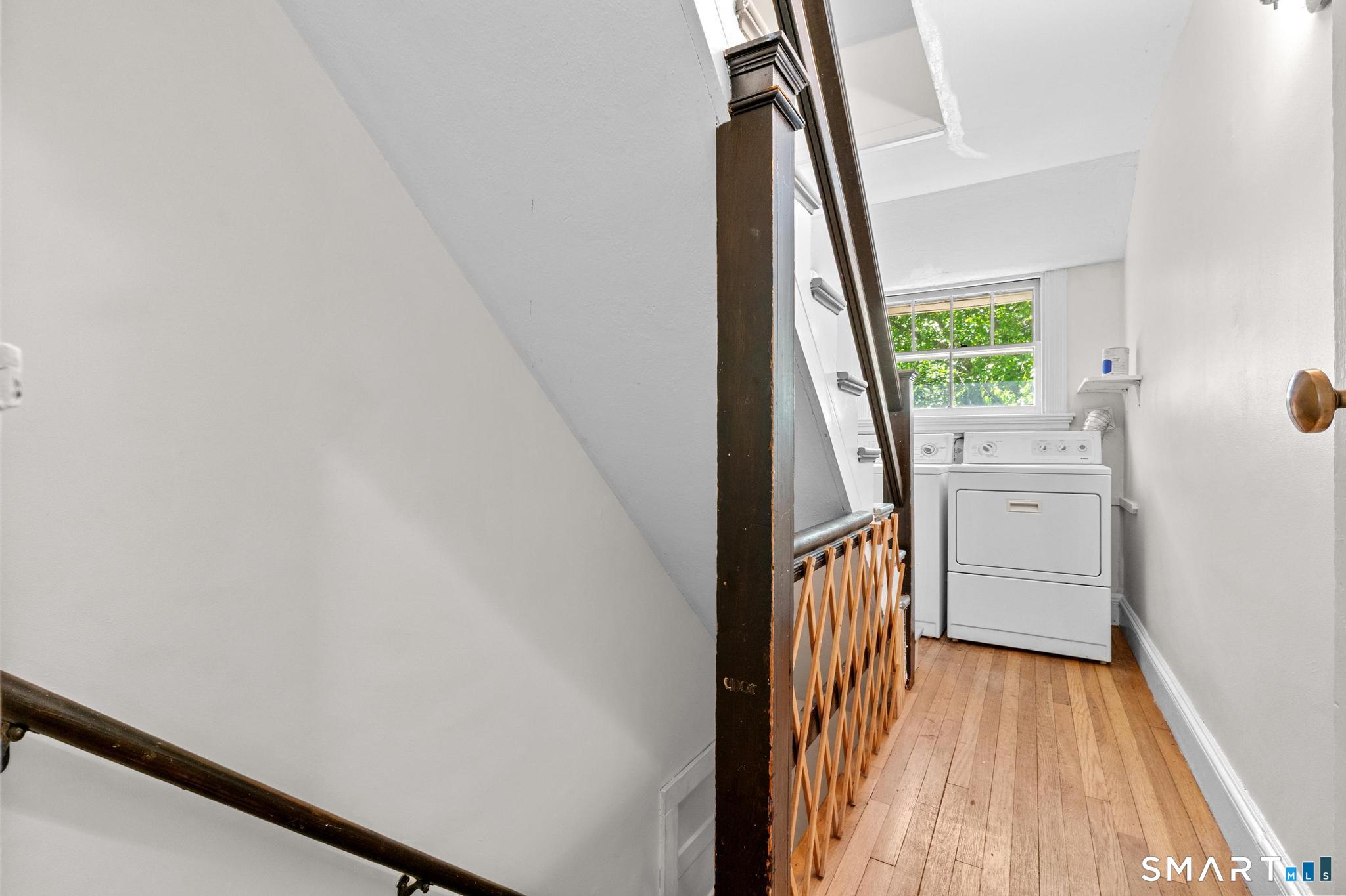 87 Kenyon Street Hartford CT 06105