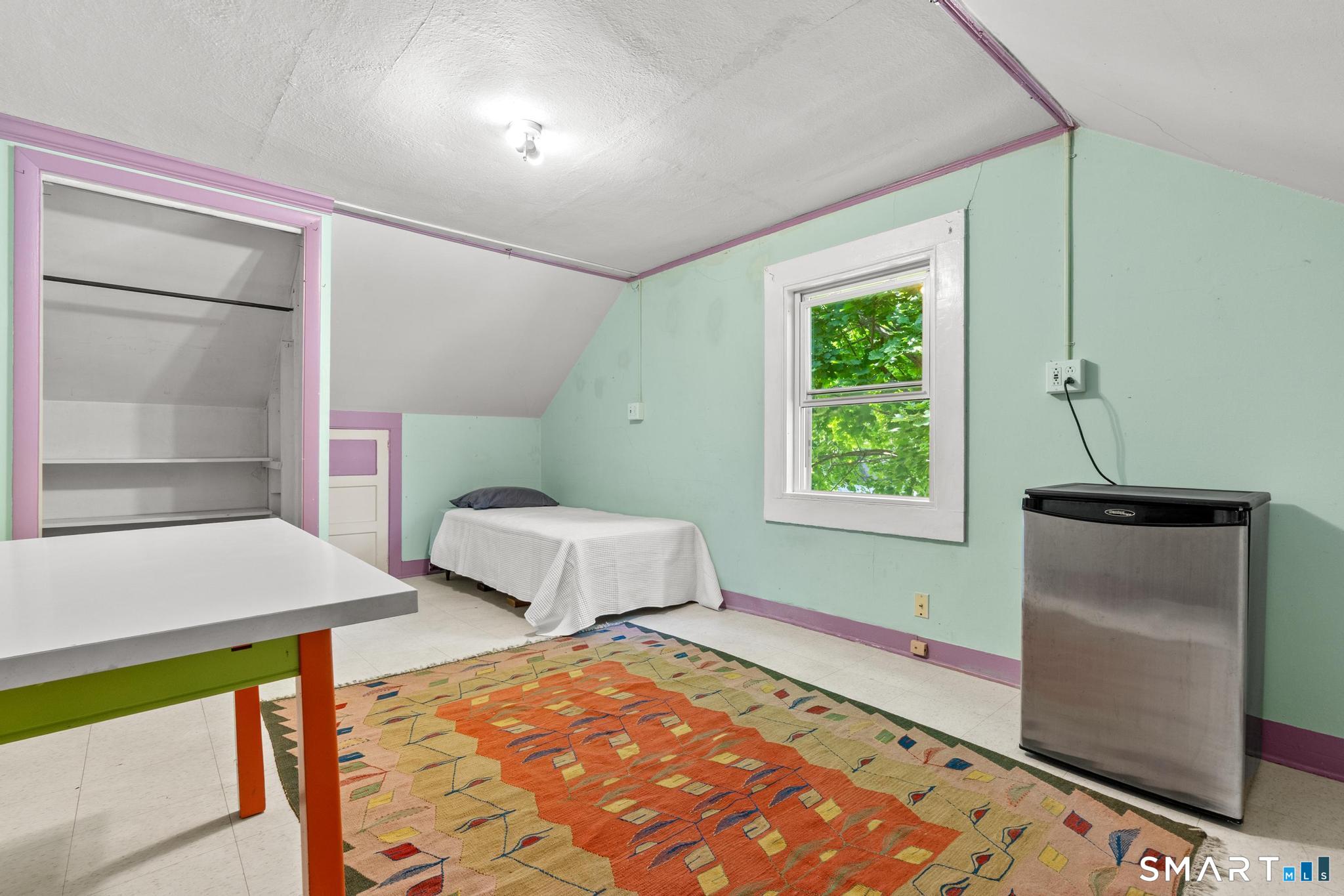 87 Kenyon Street Hartford CT 06105