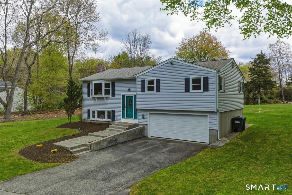 946 Shewville Road Ledyard CT 06339