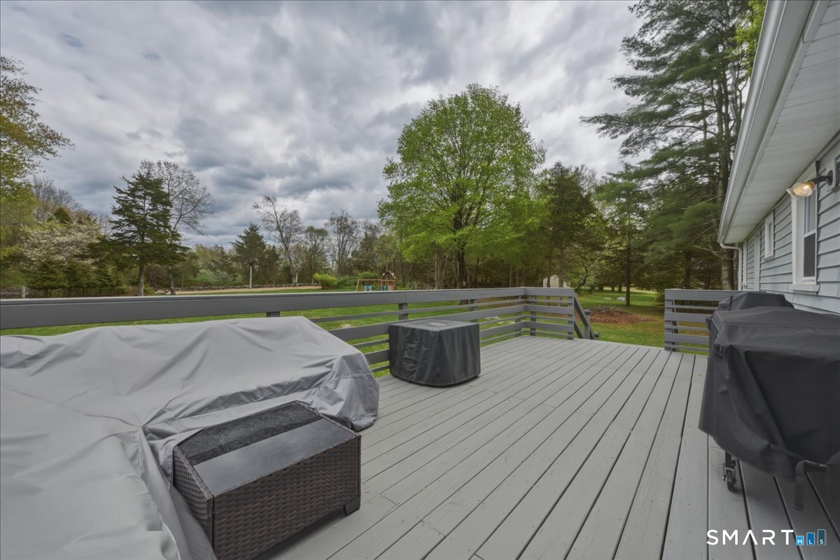 946 Shewville Road Ledyard CT 06339