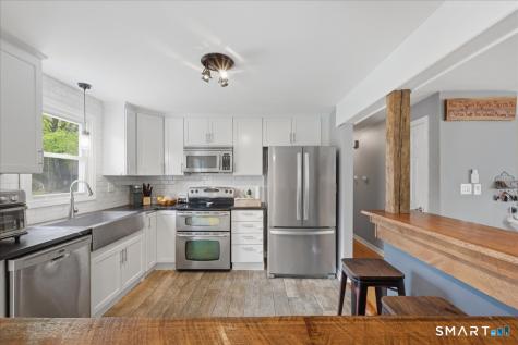 946 Shewville Road Ledyard CT 06339