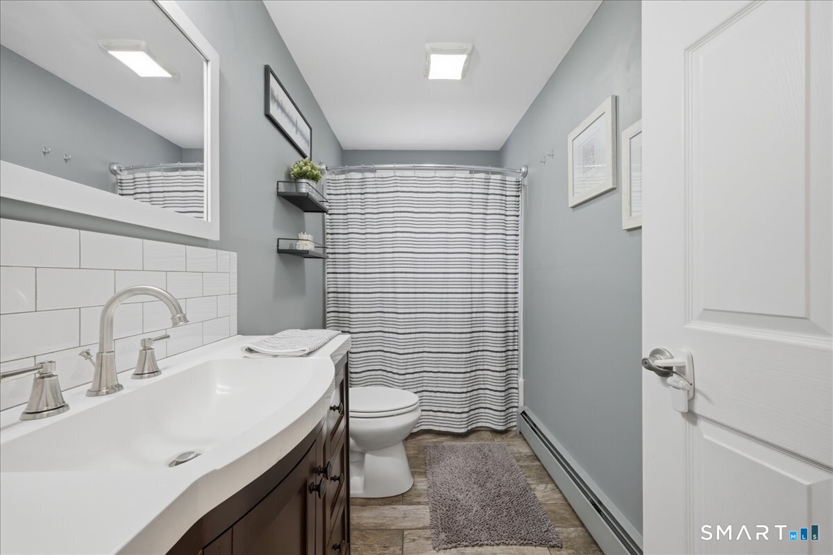946 Shewville Road Ledyard CT 06339