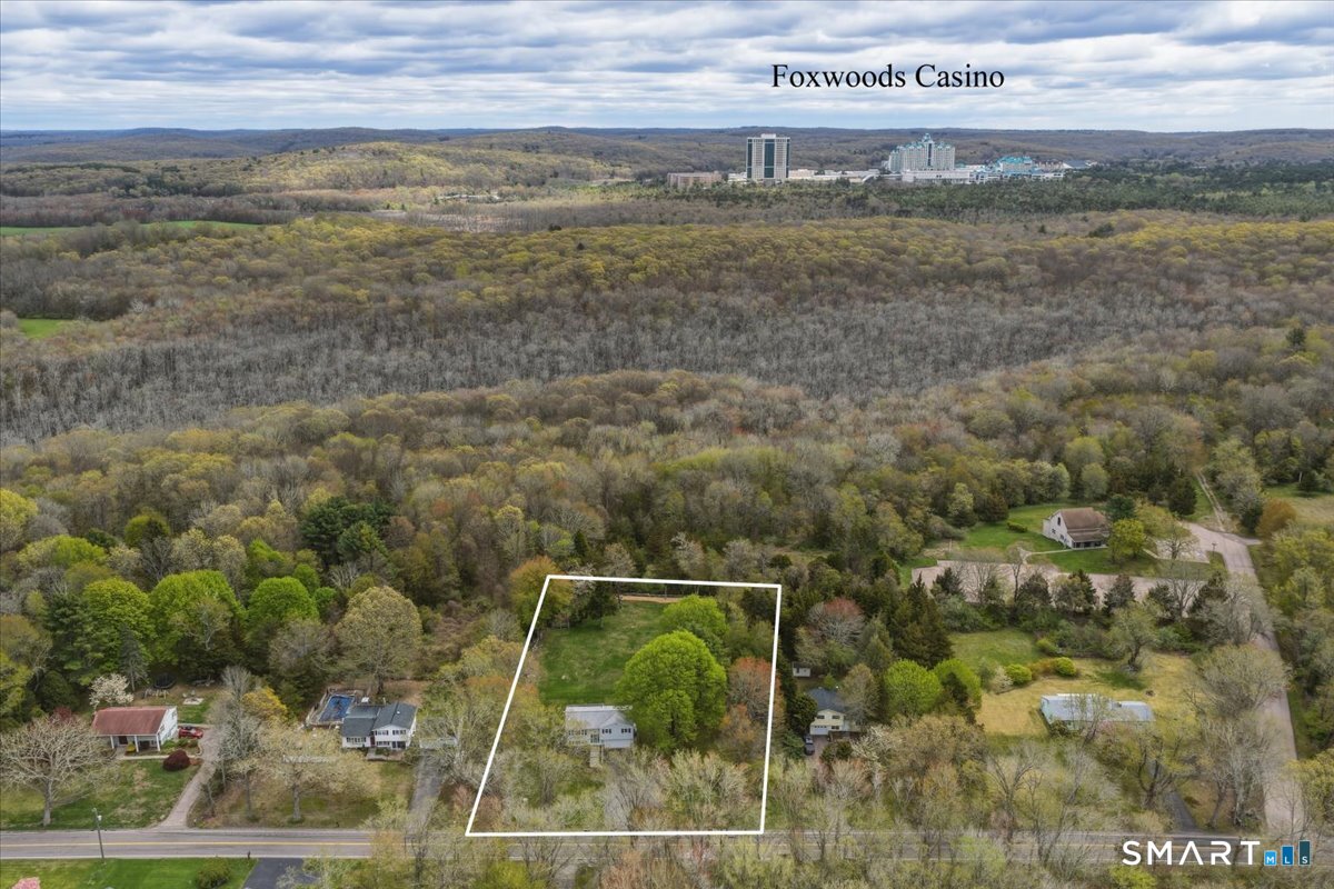 946 Shewville Road Ledyard CT 06339