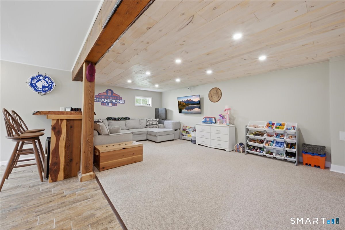 946 Shewville Road Ledyard CT 06339
