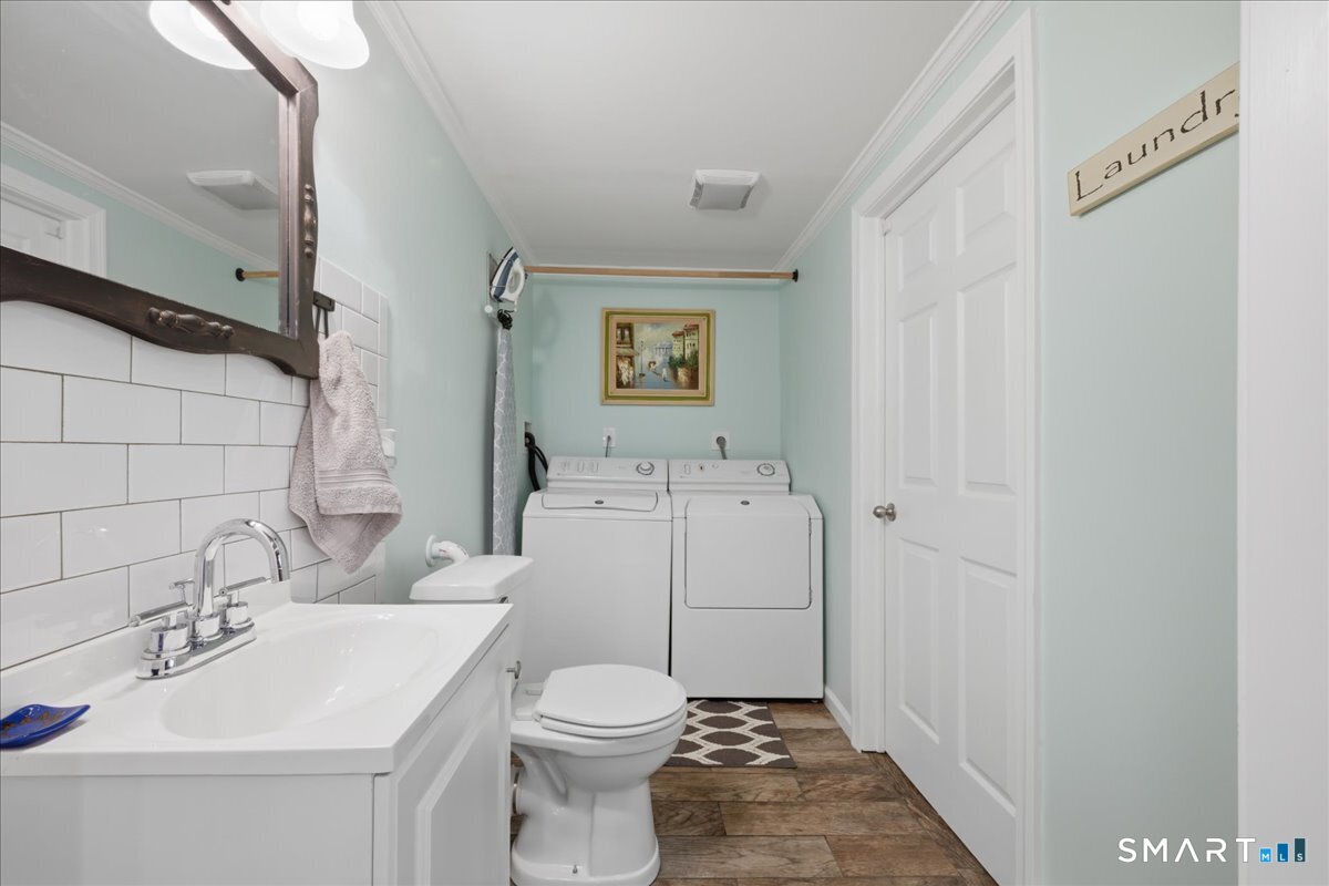 946 Shewville Road Ledyard CT 06339