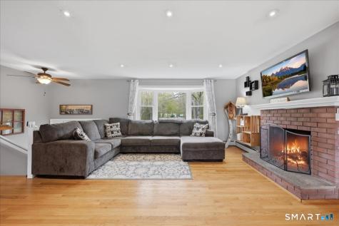 946 Shewville Road Ledyard CT 06339