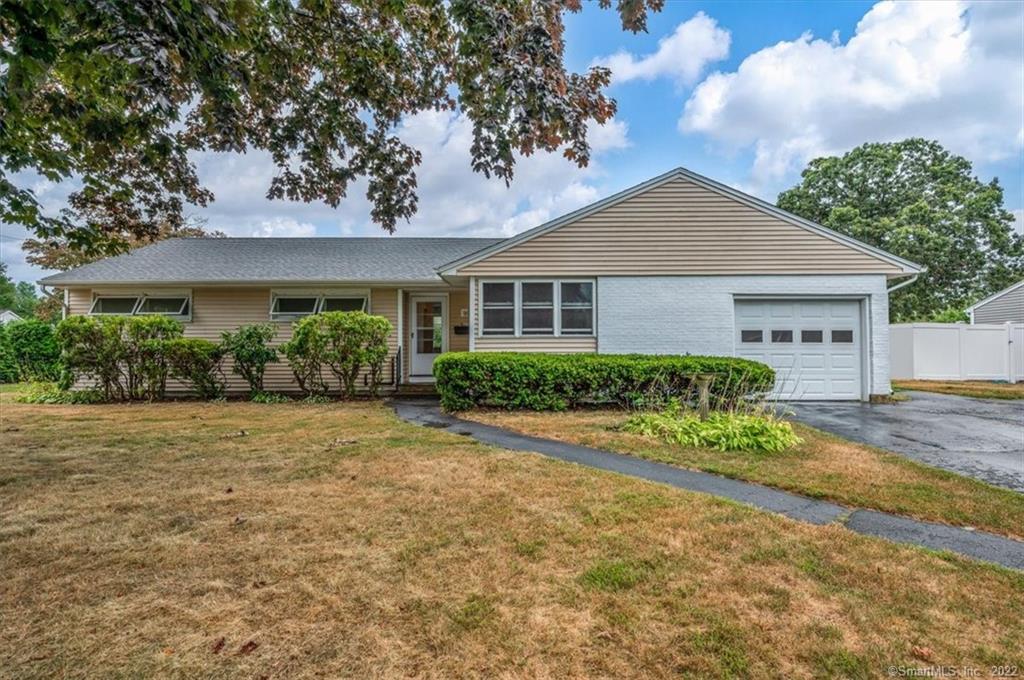 38 Pond Road Old Saybrook CT 06475