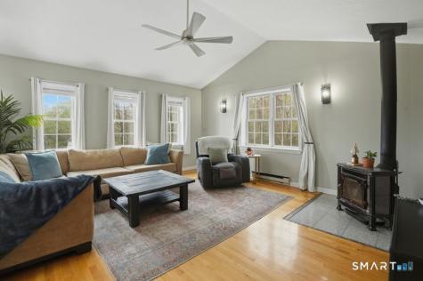 408 Maromas Road Middletown CT 06457