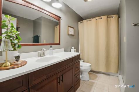 408 Maromas Road Middletown CT 06457