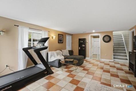 408 Maromas Road Middletown CT 06457