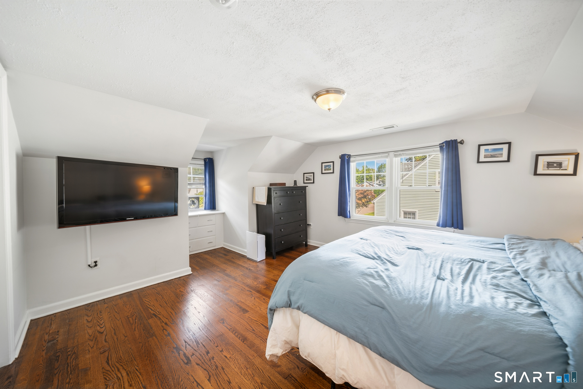 51 Home Place Branford CT 06405