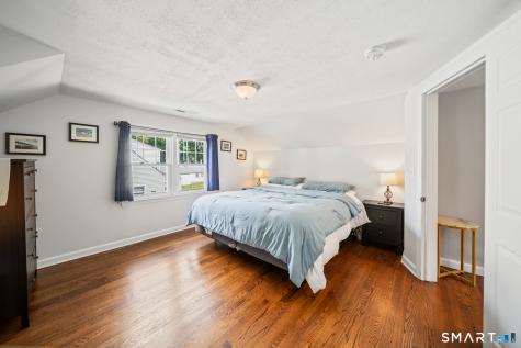 51 Home Place Branford CT 06405