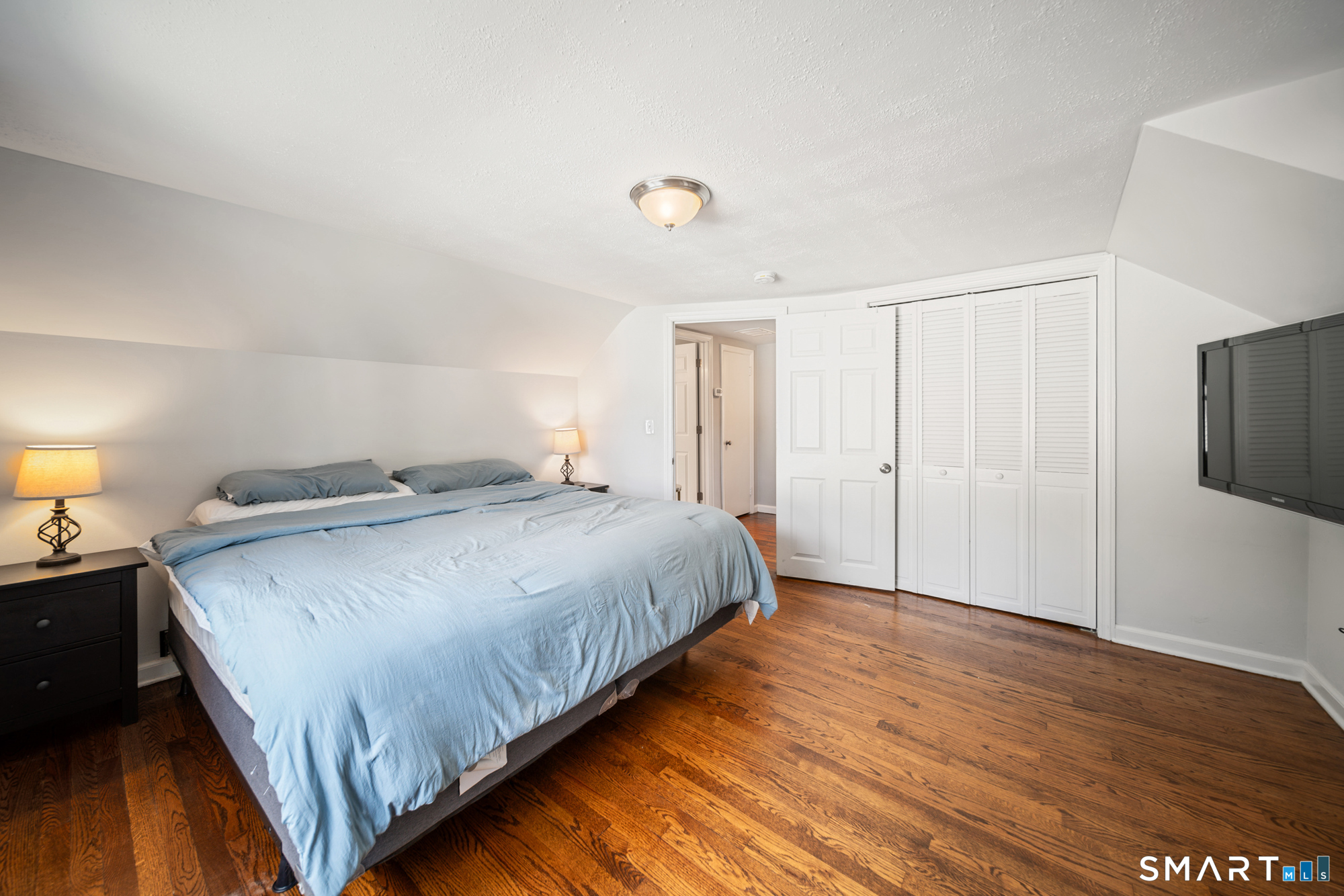 51 Home Place Branford CT 06405