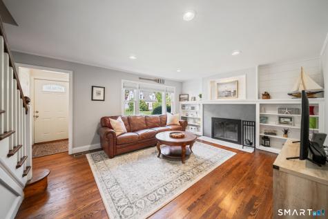 51 Home Place Branford CT 06405