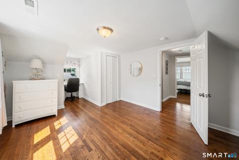 51 Home Place Branford CT 06405