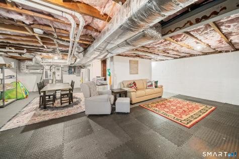 51 Home Place Branford CT 06405
