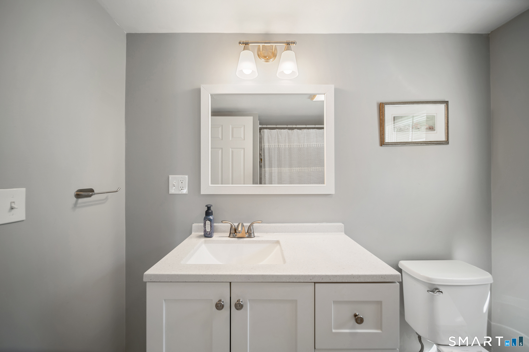 51 Home Place Branford CT 06405