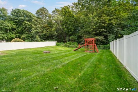 51 Home Place Branford CT 06405