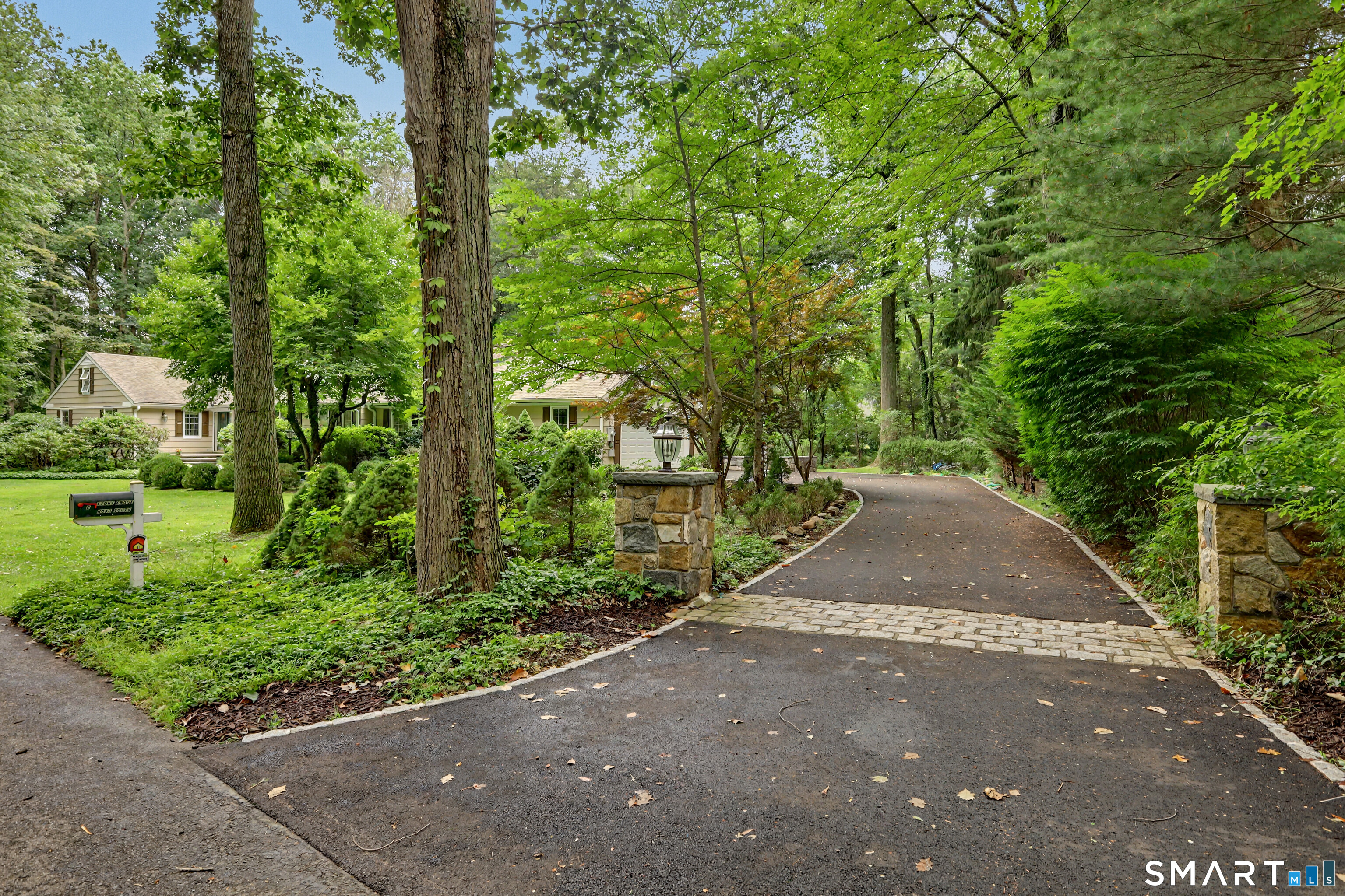 2 Stony Brook South Road Darien CT 06820