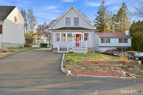 28 Golec Avenue Shelton CT 06484