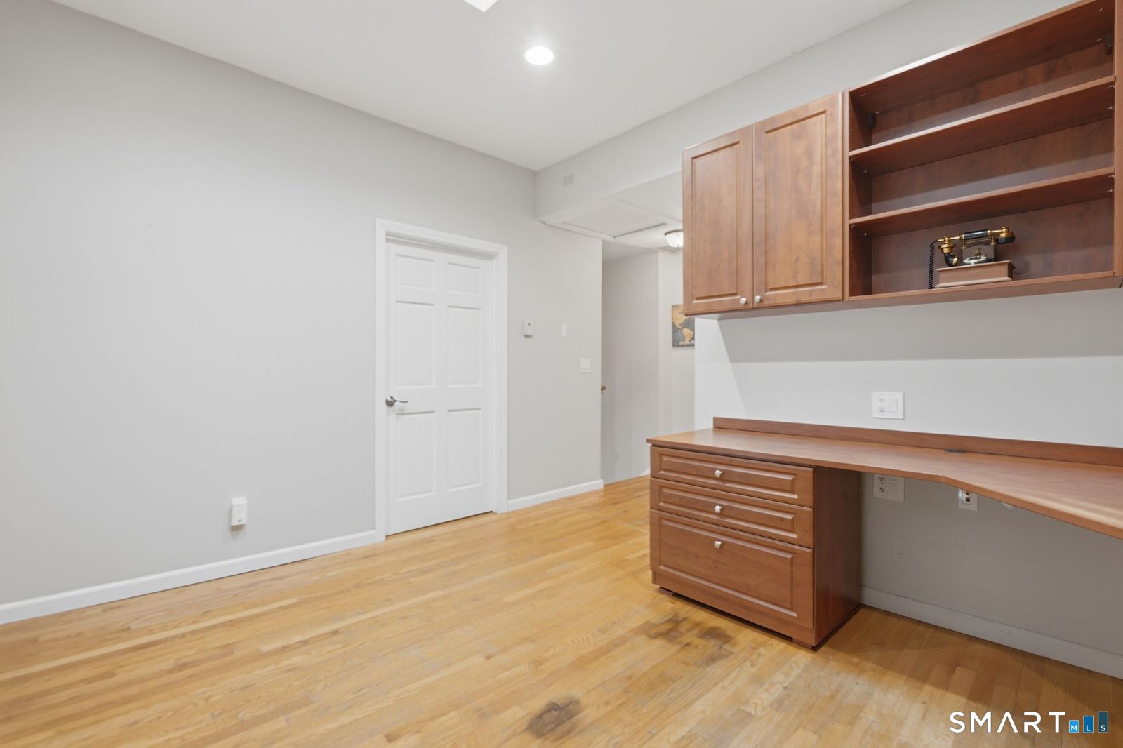 28 Golec Avenue Shelton CT 06484