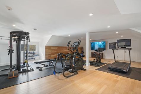103 Good Hill Road Weston CT 06883