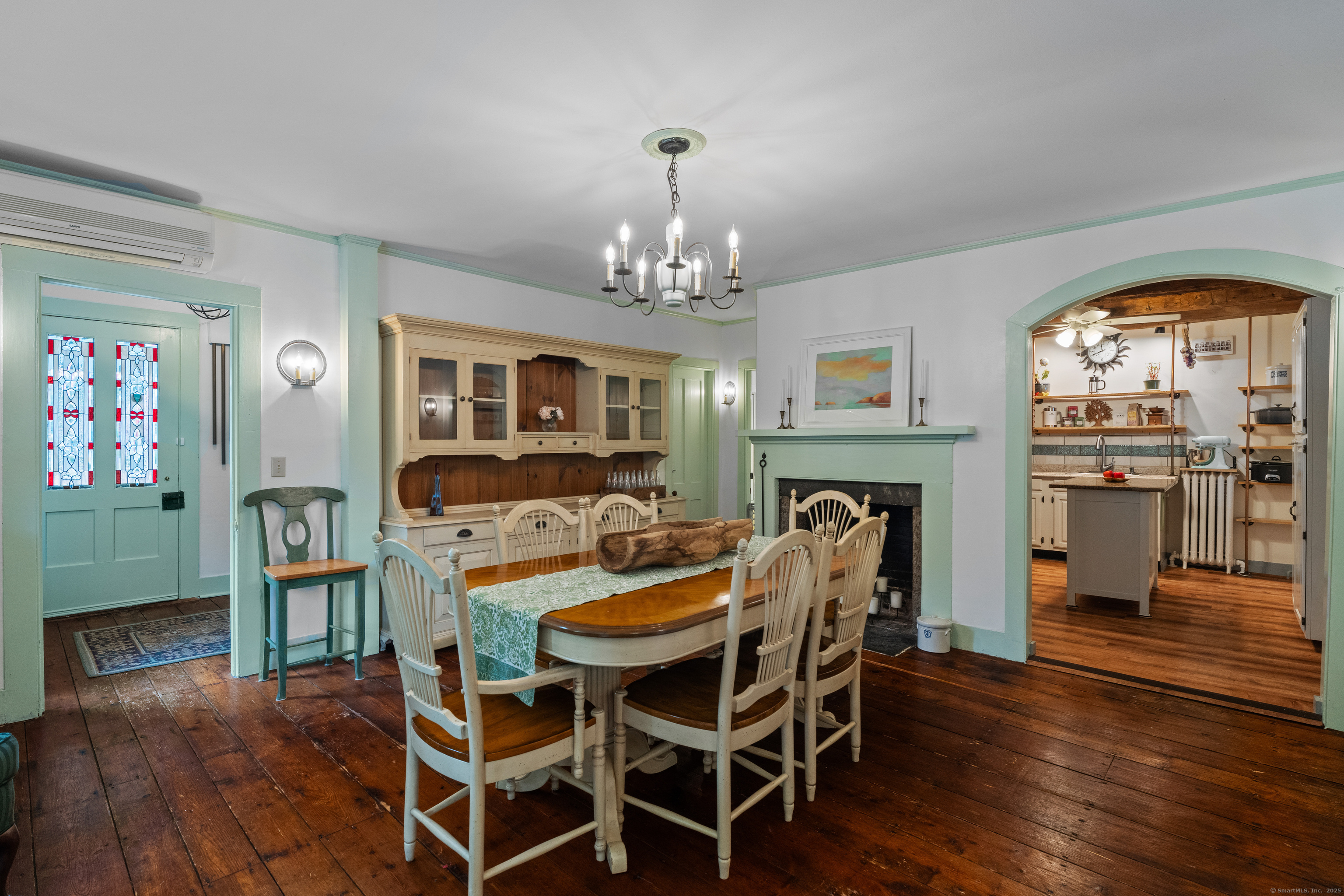 209 Main Street Deep River CT 06417