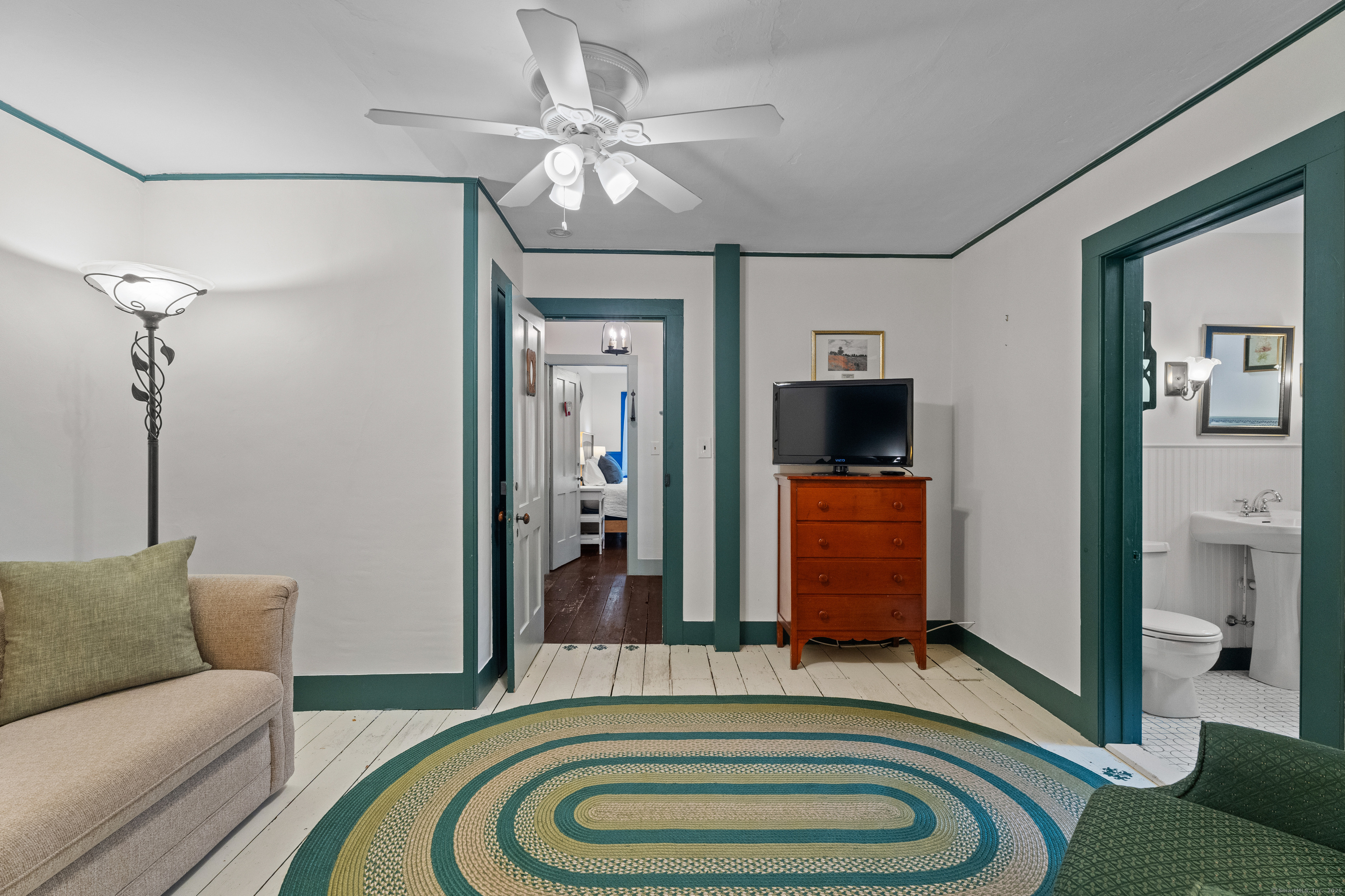 209 Main Street Deep River CT 06417